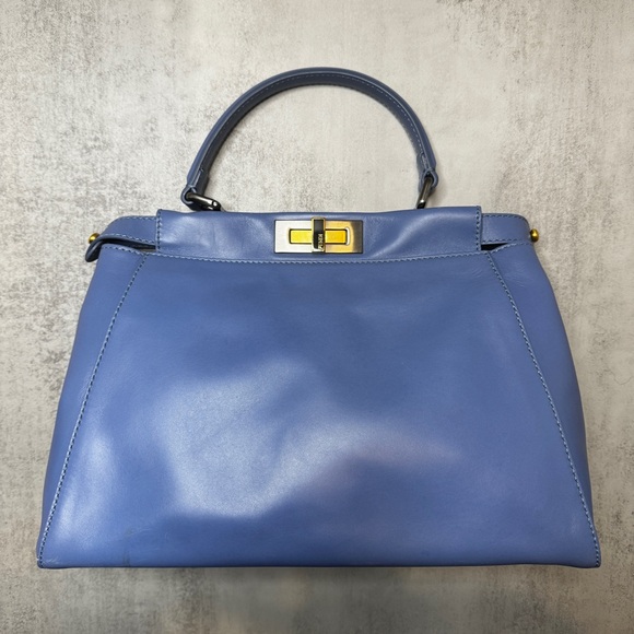 💎Fendi 💎Peekaboo Two Way Top Handle Shoulder Bag